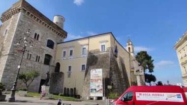 Benevento, Campania, İtalya 23 Haziran 2024: Ulusal A.S.I. Streghe al Volante vesilesiyle Corso Garibaldi 'nin Glimpse' si Marco Polo Kupası için geçerli bir olay