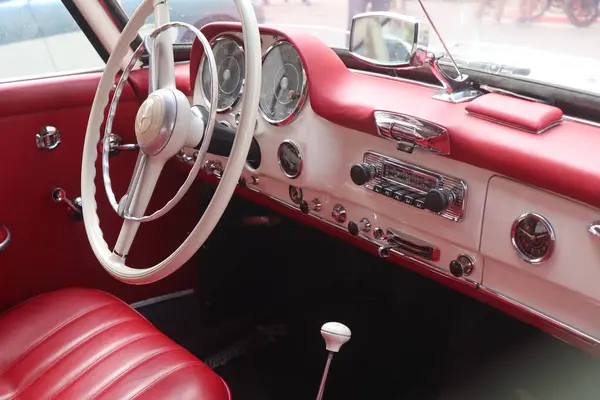 stock image Benevento, Campania, Italy  June 23, 2024: Vintage cars at Corso Garibaldi on the occasion of the thirteenth edition of Streghe al Volante, the national A.S.I. event valid for the Marco Polo Trophy