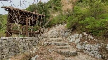 Morigerati, Campania, İtalya - 20 Eylül 2023: WWWF Grotte del Bussento in the Cilento, Vallo di Diano and Alburni National Park, 1998 'den beri UNESCO' nun miras alanı
