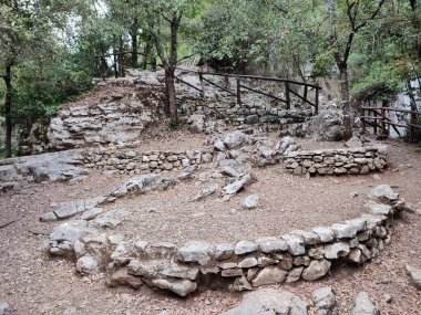 Morigerati, Campania, İtalya - 20 Eylül 2023: WWWF Grotte del Bussento in the Cilento, Vallo di Diano and Alburni National Park, 1998 'den beri UNESCO' nun miras alanı
