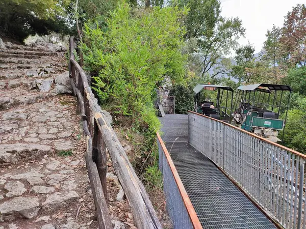 stock image Morigerati, Campania, Italy - September 20, 2023: WWF Oasis Grotte del Bussento in the Cilento, Vallo di Diano and Alburni National Park, a UNESCO heritage site since 1998