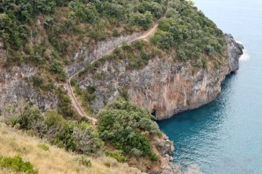 San Nicola Arcella, Cosenza, Calabria, İtalya 23 Eylül 2023: Kıyı şeridinden sahil manzarası