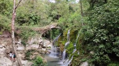 Casaletto Spartano, Campania, İtalya - 20 Eylül 2023: Oasis Cascate dei Capelli di Venere in the Cilento, Vallo di Diano and Alburni National Park, 1998 'den beri UNESCO miras alanı