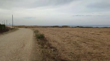 Vasto, Abruzzo, İtalya 5 Eylül 2024: Punta Aderci 'deki Costa dei Trabocchi' nin Esnemesi