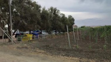 Vasto, Abruzzo, İtalya 5 Eylül 2024: Punta Aderci 'deki Costa dei Trabocchi' nin Esnemesi