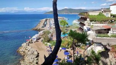 Castellabate, Salerno, Campania, İtalya 19 Eylül 2024: Vallonealto Caddesi Punta Licosa ile San Marco di Castellabate arasında