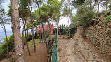 Castellabate, Salerno, Campania, İtalya 19 Eylül 2024: Vallonealto Caddesi Punta Licosa ile San Marco di Castellabate arasında