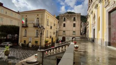 Minori, Campania, İtalya 19 Kasım 2024: 18. yüzyılın ortalarında Minori 'nin koruyucu azizi Aziz Trofimena' nın kalıntılarını barındırmak için yeniden inşa edilen kilise