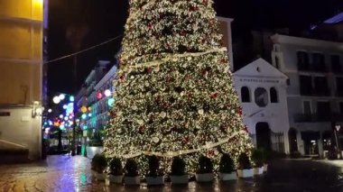 Salerno, Campania, İtalya, 9 Aralık 2024: Luci d 'Artista' nın 19.