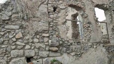Salerno, Campania, İtalya 8 Şubat 2025: Lombard kalesi 8. yüzyılda Arechi II.