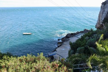 Conca dei Marini, Campania, İtalya 1 Ekim 2022: Capo di Conca 'da plaj tatil köyü