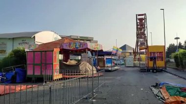 Benevento, Campania, İtalya 14 Haziran 2025: Kutsal Kalp Festivali vesilesiyle Via Giovanni Pascoli 'de geziler düzenlendi