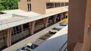 Benevento, Campania, İtalya: 26 Mayıs 2025: Yenileme çalışmaları sonrasında Appia Tren İstasyonu