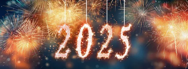 Mutlu yıllar, Sylvester, Yeni Yıl Arifesi 2024 parti etkinliği bayram tebrik kartı - arka planda ışıldayan maytaplar ve bokeh ışıkları