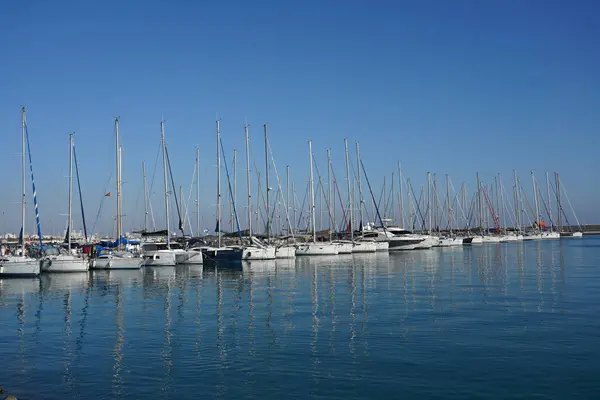 Mersin Hindi - Mersin Limanında 26.01.2025 yat         