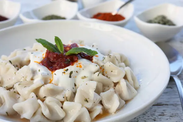 Mant - Ahşap kavramı üzerine Türk mantısı