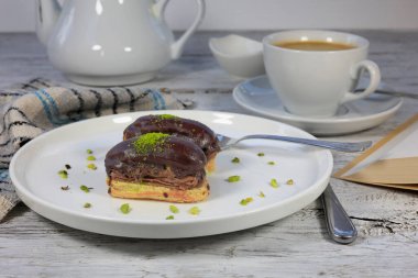 ekler pasta lezzetli Fransa çikolatalı ekler