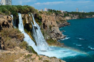 Antalya 'da Dden elalesi şelalesi