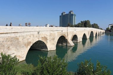 Seyhan Adana Trkiye 'deki tarihi taş köprü