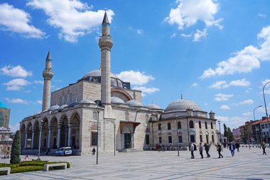 Konya Sultan Selim ve Mevlana Camii Konya 'da                               