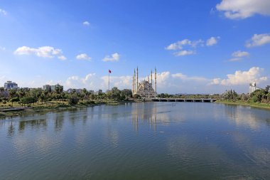 Seyhan Adana 'daki Sabanc Camii