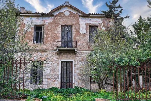 Yunanistan 'ın antik kentinin eski taş duvarı