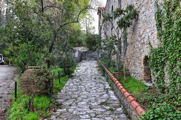 Yunanistan 'ın antik kentinin eski taş duvarı