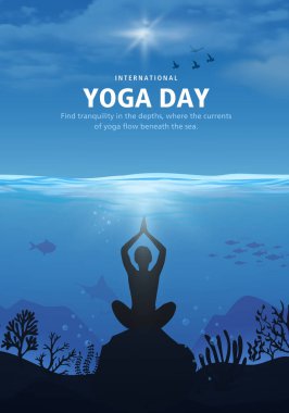 Yoga tebrik kartı. Uluslararası yoga günü. Metinli Yoga Vücut Duruşu. Okyanusun altında yoga yapıyor.