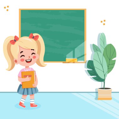 Sınıfta tahtanın önünde duran sevimli ve mutlu öğrenci kız. Okul konseptine geri dönelim. Çizgi film tarzında vektör illüstrasyonu