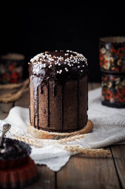 Çikolata desenli Paskalya yemeği.