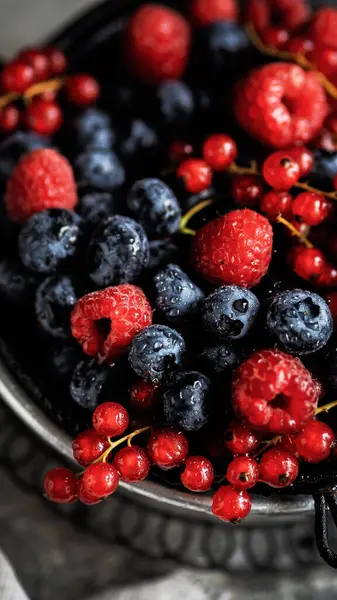 Organic Fresh Juicy Berries Macro — Stock Photo, Image