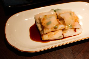 Çin Çin Çin usulü Hong Kong usulü Çin çay evinde soya soslu karidesli pirinç erişteli Çin usulü Çin usulü Çin usulü Çin usulü.