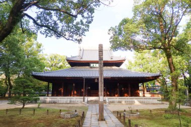 Shofukuji, Fukuoka, Japonya - 4 Kasım 2024: Gokushmachi Mahallesi 'nde bulunan Budist tapınağı