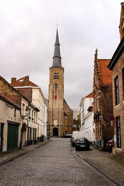 Lady, Bruges, West Flenders, Belçika, Avrupa Kilisesi... 15 Mar 2015: Ortaçağda yapılmış bir Roma Katolik kilisesi, Brugge 'un en yüksek binası.