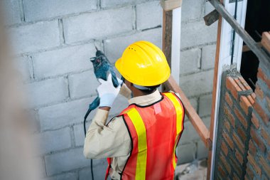 Ev geliştirme projelerinde kablosuz matkap kullanımı için etkili teknikler.