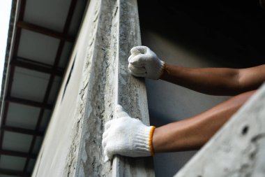 Çerçeve kentsel site eylemi kuran inşaat işçisi kapalı alan çevre yakın görüntüleme inşa süreci