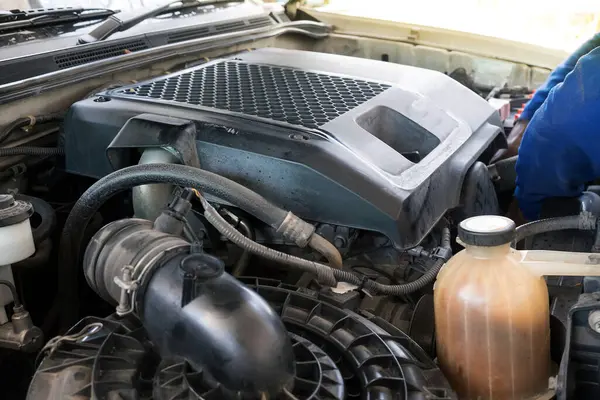 Onarım ve onarım motorlarını kontrol et