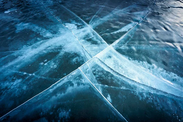 Piękne Naturalne Pęknięte Zamarznięte Jezioro Teksturowane Wzór Zimie — Zdjęcie stockowe