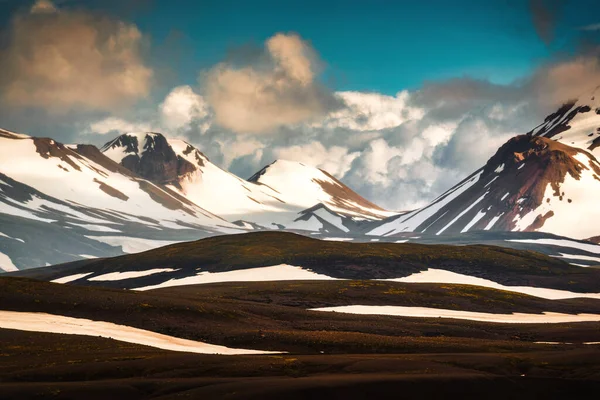 Majestuosa Montaña Volcánica Remotas Tierras Salvajes Zona Geotérmica Verano Landmannalaugar — Foto de Stock