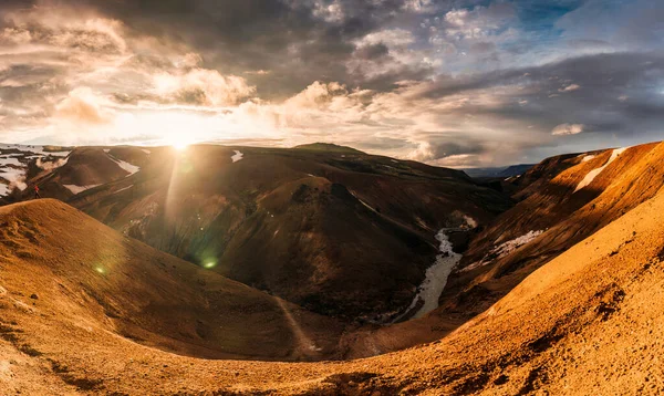 Vista Panorámica Puesta Del Sol Sobre Cordillera Kerlingarfjoll Zona Geotérmica — Foto de Stock