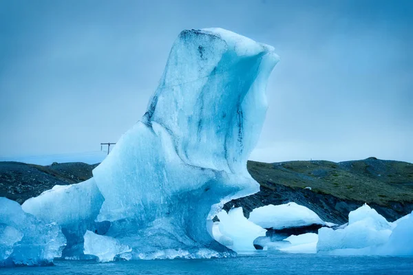 Vackert Naturblått Isberg Som Flyter Och Smälter Jokulsarlonglaciärlagunen Sommaren Island — Stockfoto
