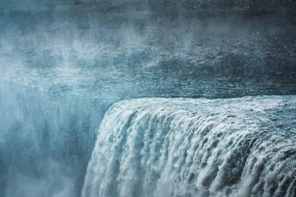 Paisagem Dramática Poderosa Cachoeira Dettifoss Que Flui Verão Parque Nacional — Fotografia de Stock