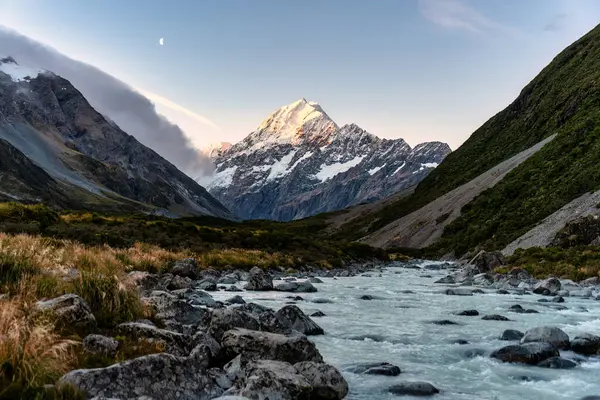 stock image Beautiful landscape of Hooker valley track with Mt Cook or Aoraki and hooker lake flowing in national park on the evening at New Zealand