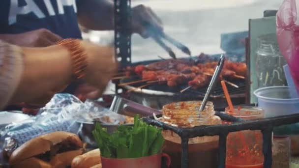 Відчуйте Яскраву Сцену Вуличної Їжі Єтнамі Знаковим Banh Сучасні Мариновані — стокове відео