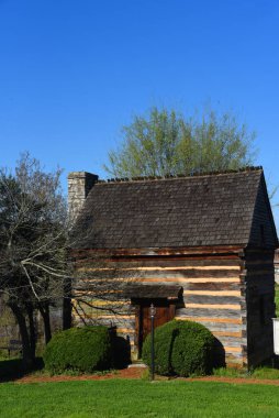 Kingsport, Tennessee 'deki Daniel Boone Kulübesi de bir çocuk müzesidir. Kütük kulübe asıl kâşifin evi..