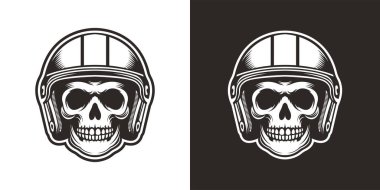 Kask takan kafatası dövmesi.