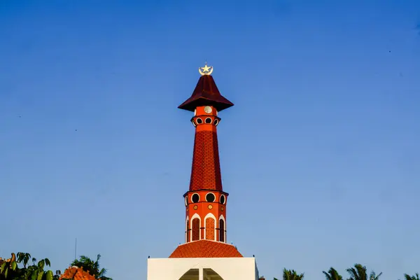 Barselona 'daki eski kilise.