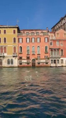 Venedik Tekne Turu: Kanalları Keşfetmek