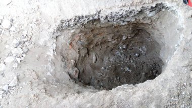 Bir inşaat projesinin temel veya inşaat amaçlarının türünü ve karışımını bulmak için toprak türleri araştırması