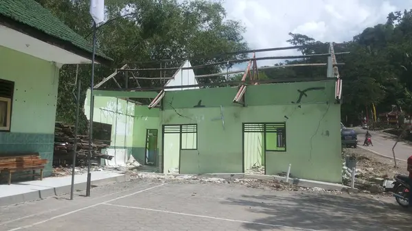toprak durumu bir heyelan sonrasında (doğal afet)